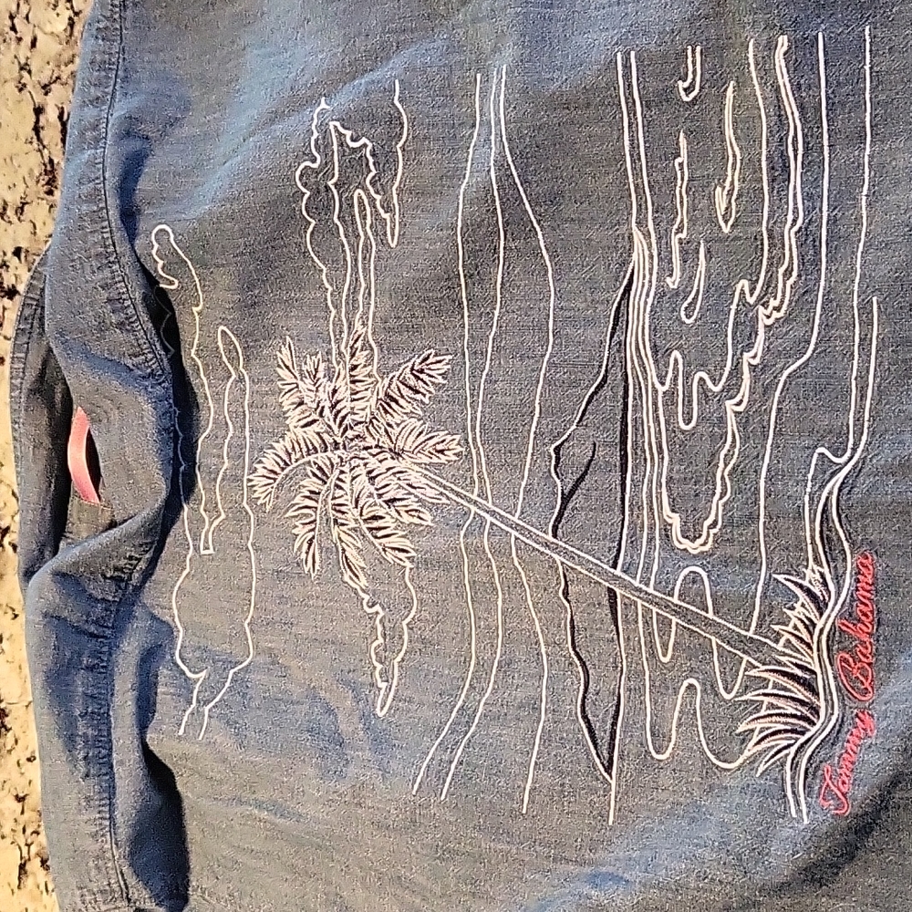 Long sleeve shirt